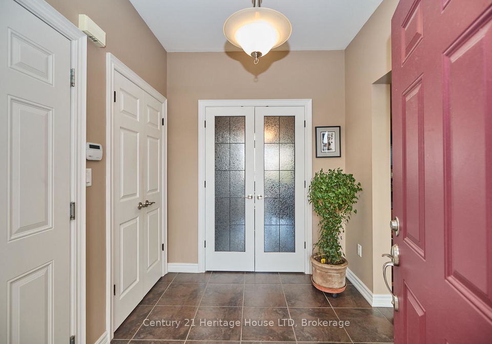 6405-graham-street-niagara-falls-ontario-x12170311