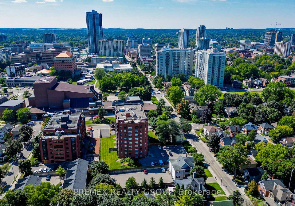 20-ellen-street-e-kitchener-ontario-x12170337