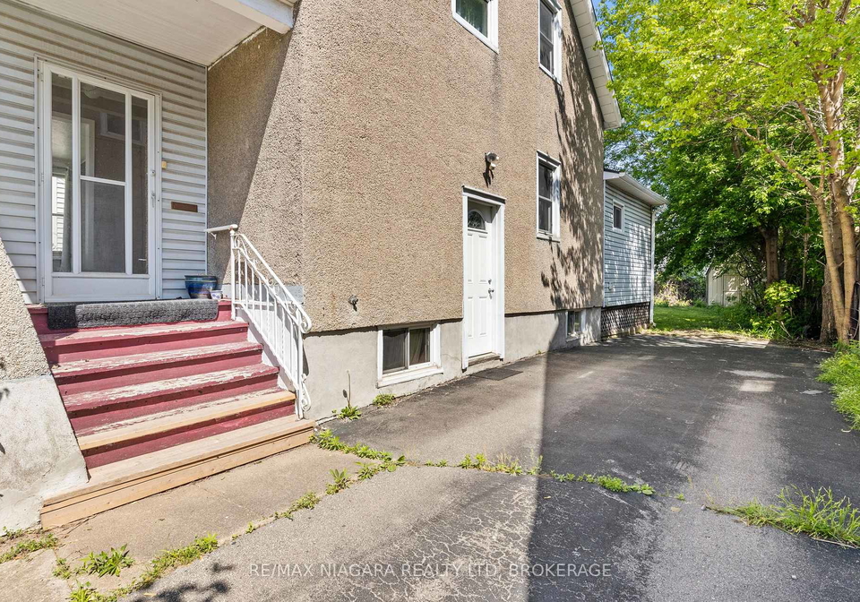 5419-maple-street-niagara-falls-ontario-x12170514