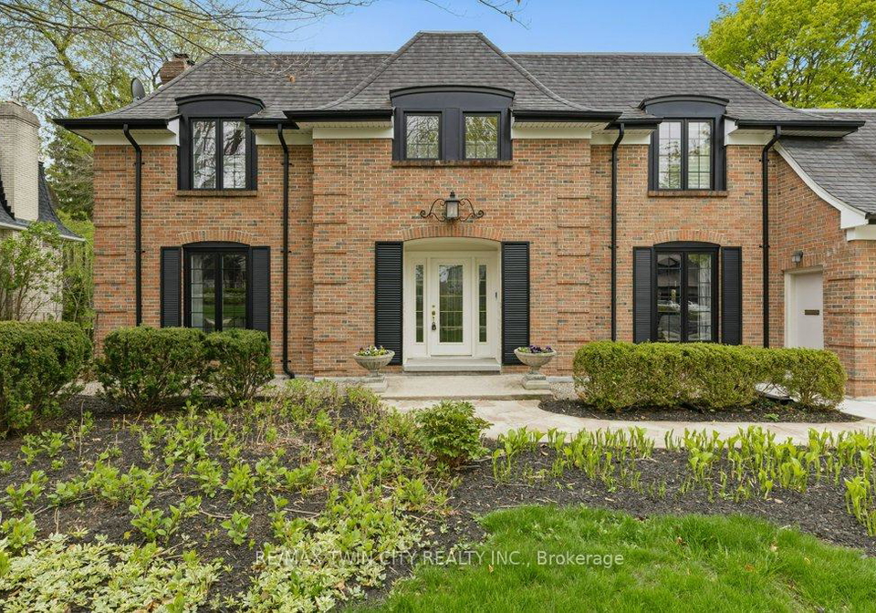 302-shakespeare-drive-waterloo-ontario-x12170640