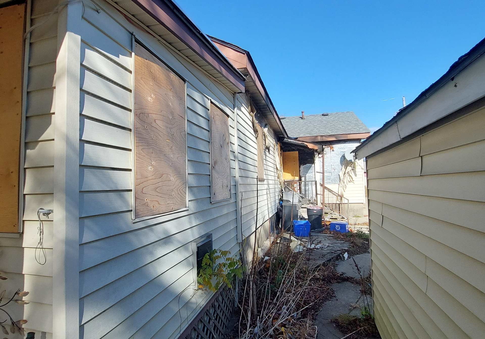 8-albert-street-prince-edward-county-ontario-x12170845