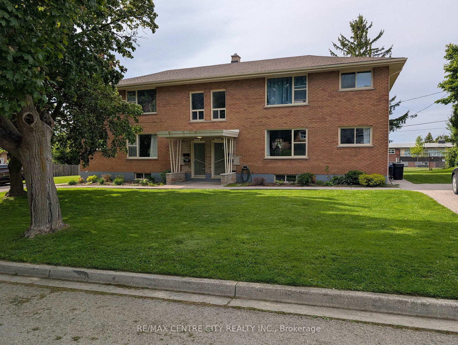 1020-eagle-drive-london-south-ontario-x12170890