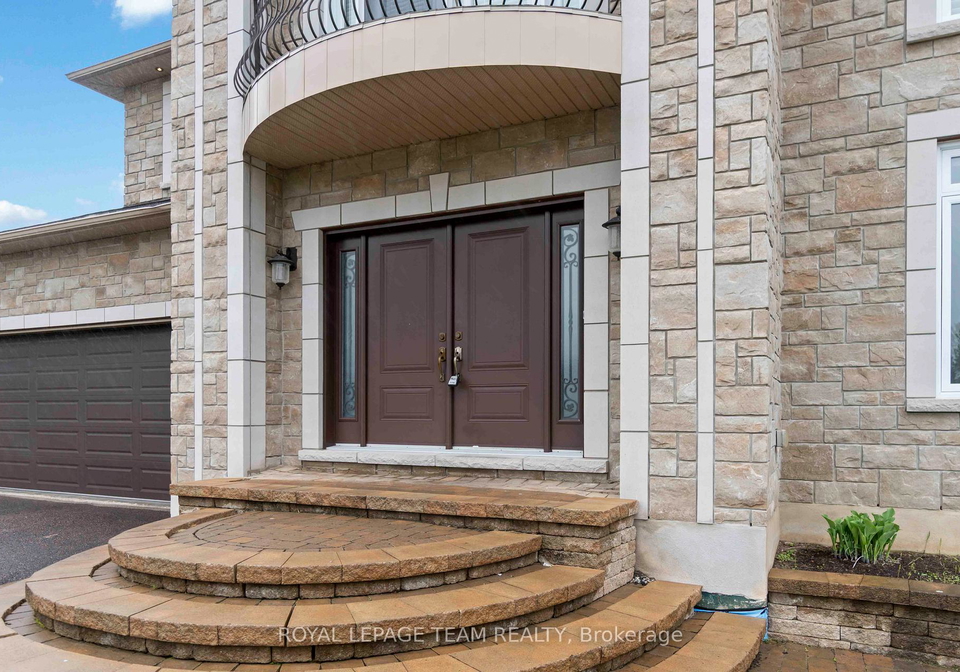 215-stevenson-crescent-renfrew-ontario-x12170959