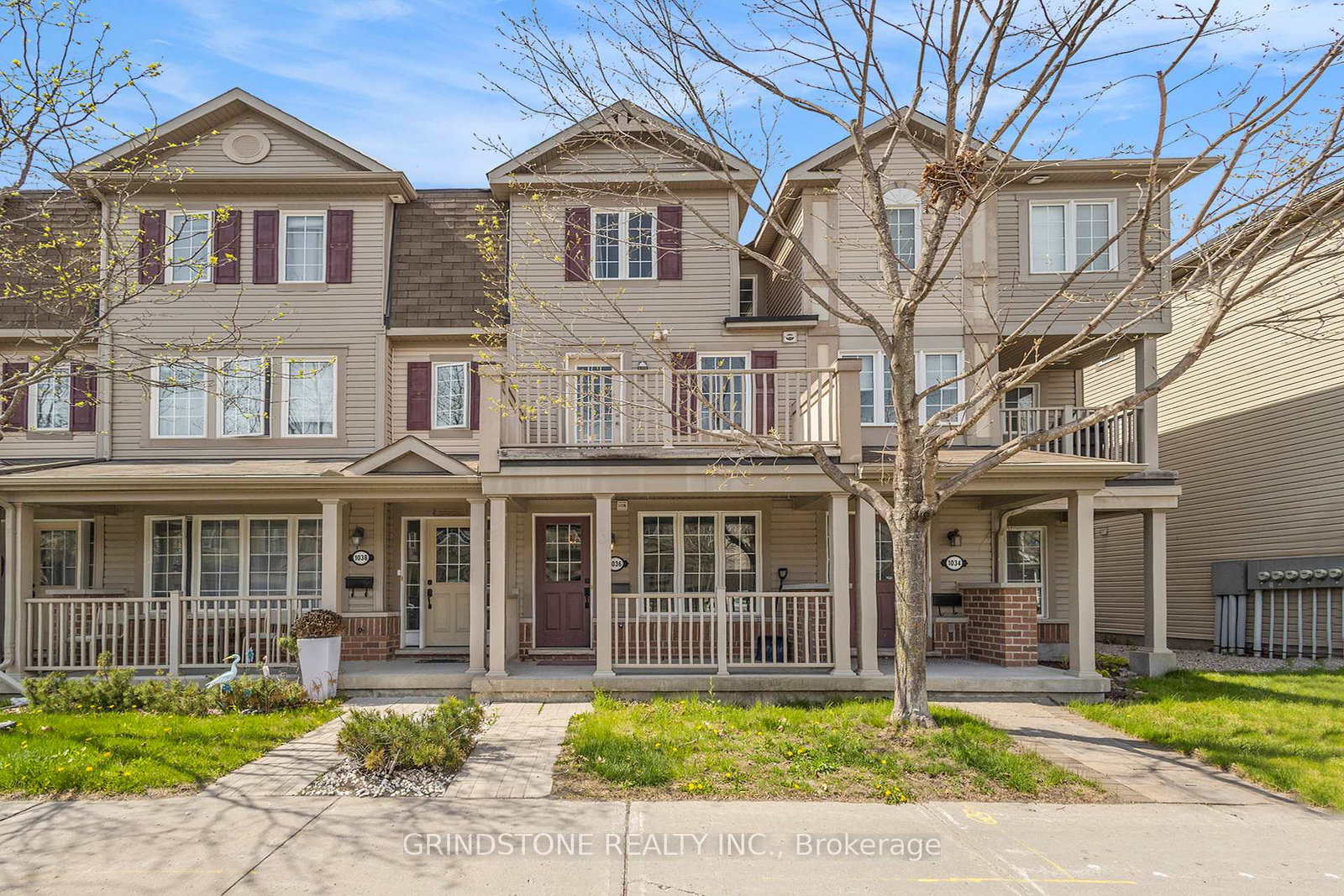 1036-pampero-crescent-ottawa-ontario-x12171128