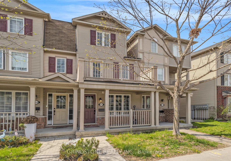 1036-pampero-crescent-ottawa-ontario-x12171128