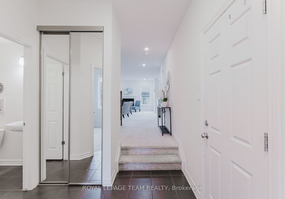 411-temiskaming-crescent-ottawa-ontario-x12171176