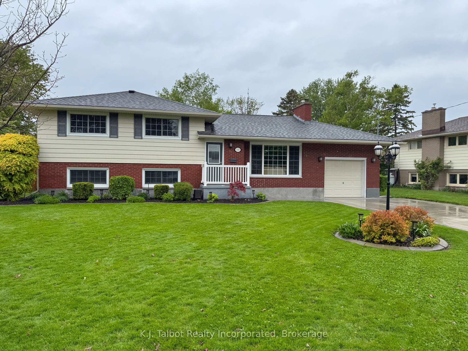 250-catherine-street-goderich-ontario-x12171301