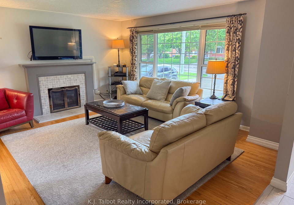 250-catherine-street-goderich-ontario-x12171301