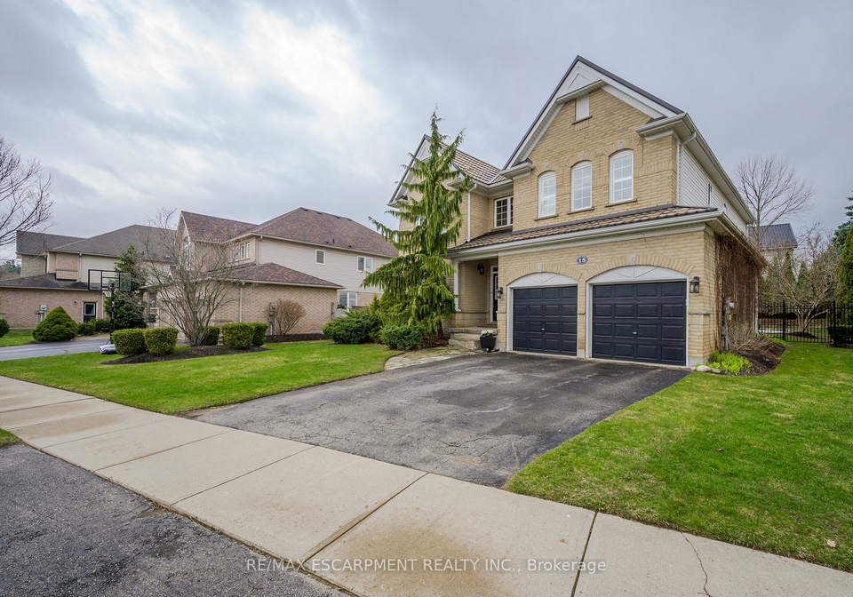 15-buerkle-court-kitchener-ontario-x12171444