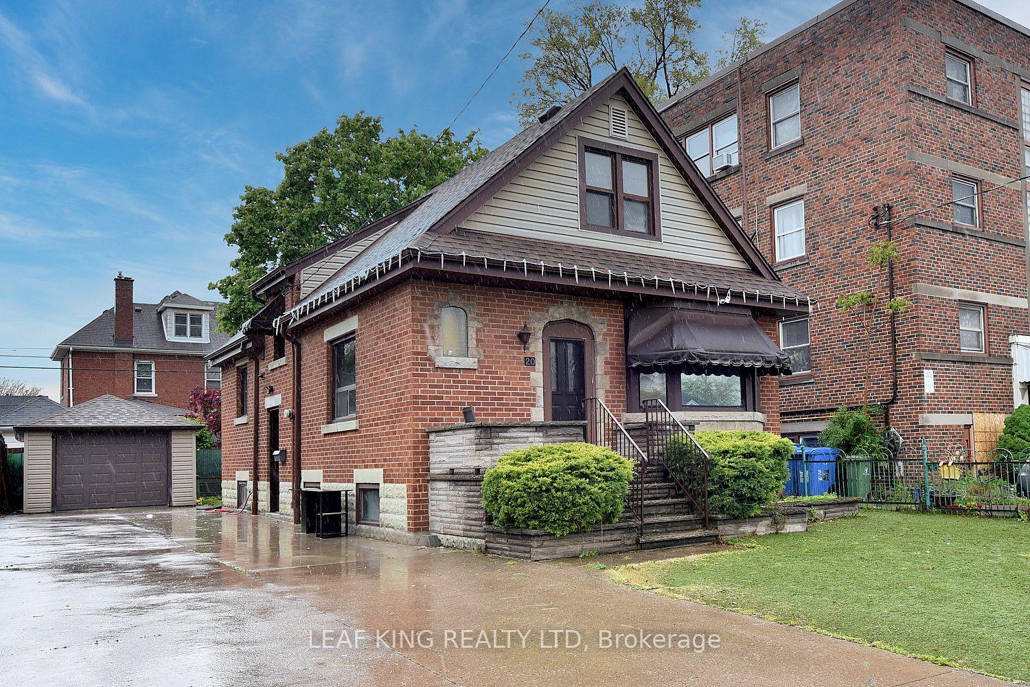 20-crosthwaite-avenue-s-hamilton-ontario-x12171570