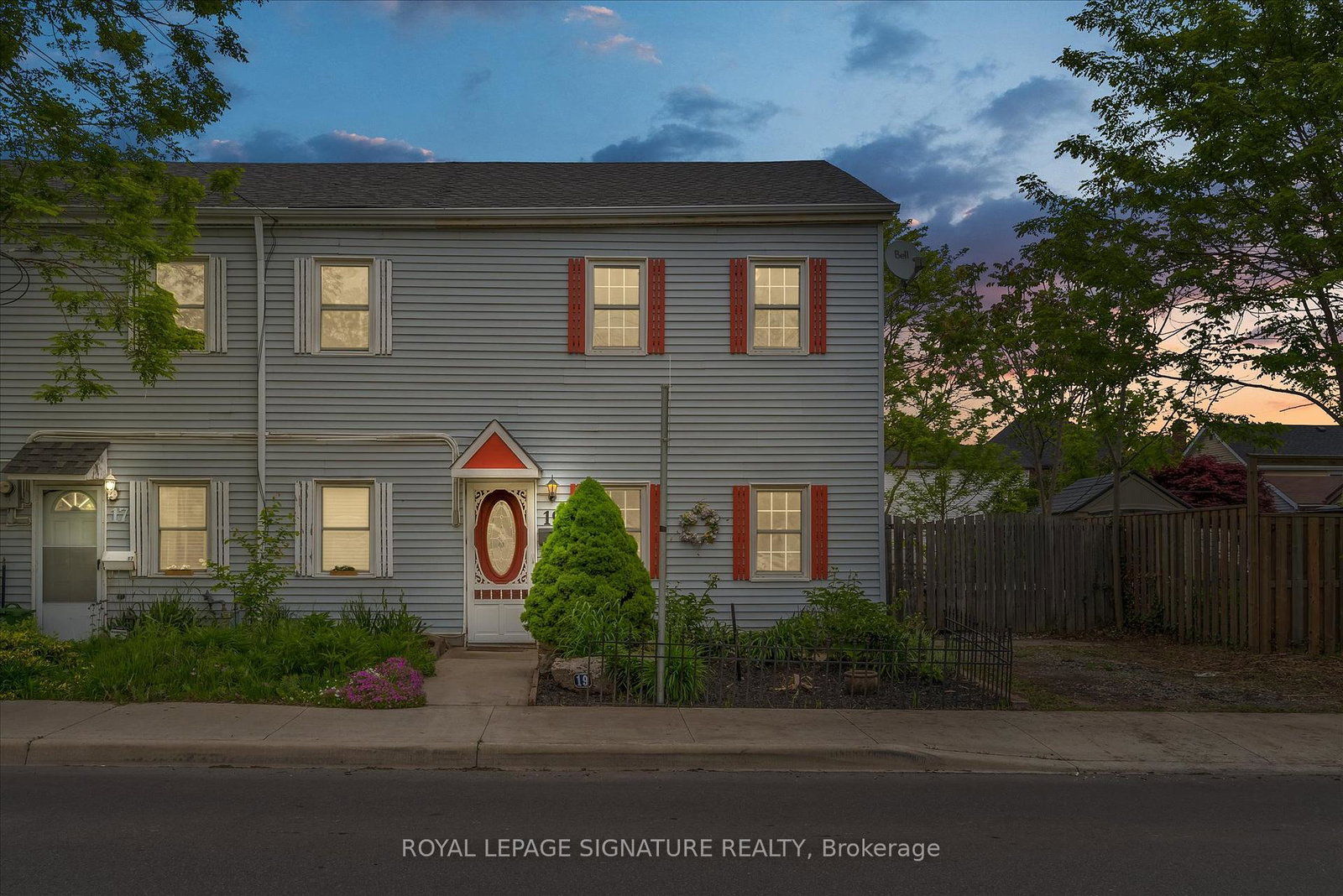 19-strachan-street-e-hamilton-ontario-x12171948
