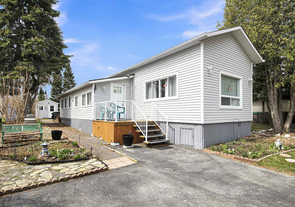 241-park-crescent-carleton-place-ontario-x12171956