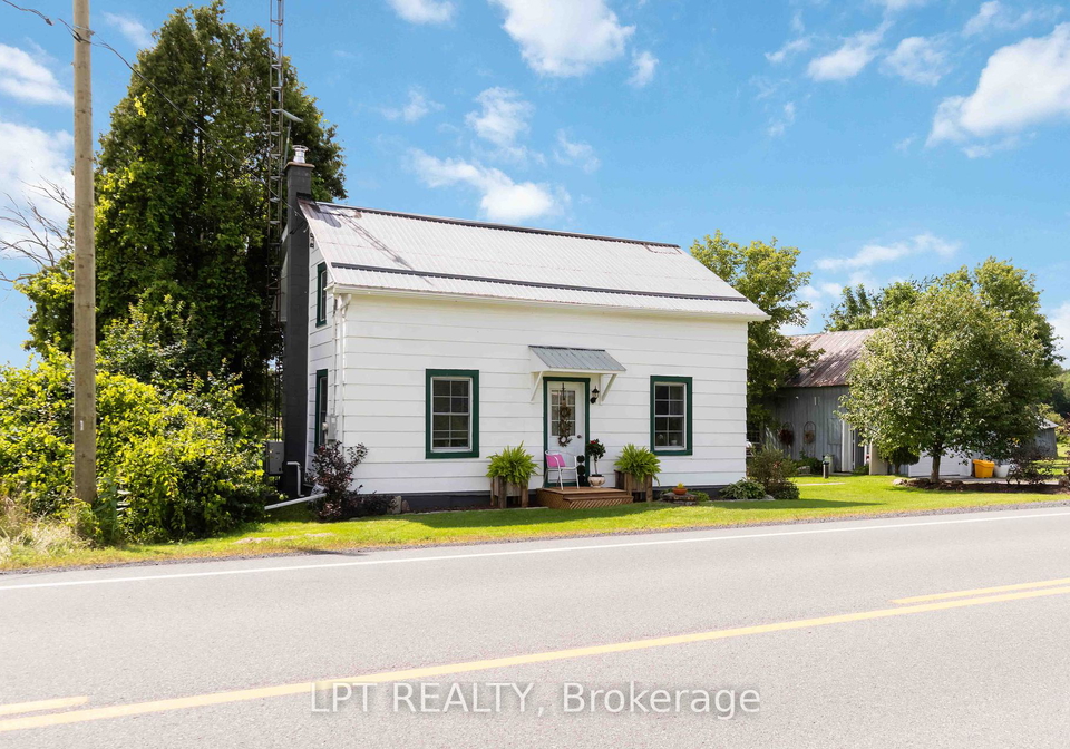 4484-county-12-road-south-stormont-ontario-x12172421