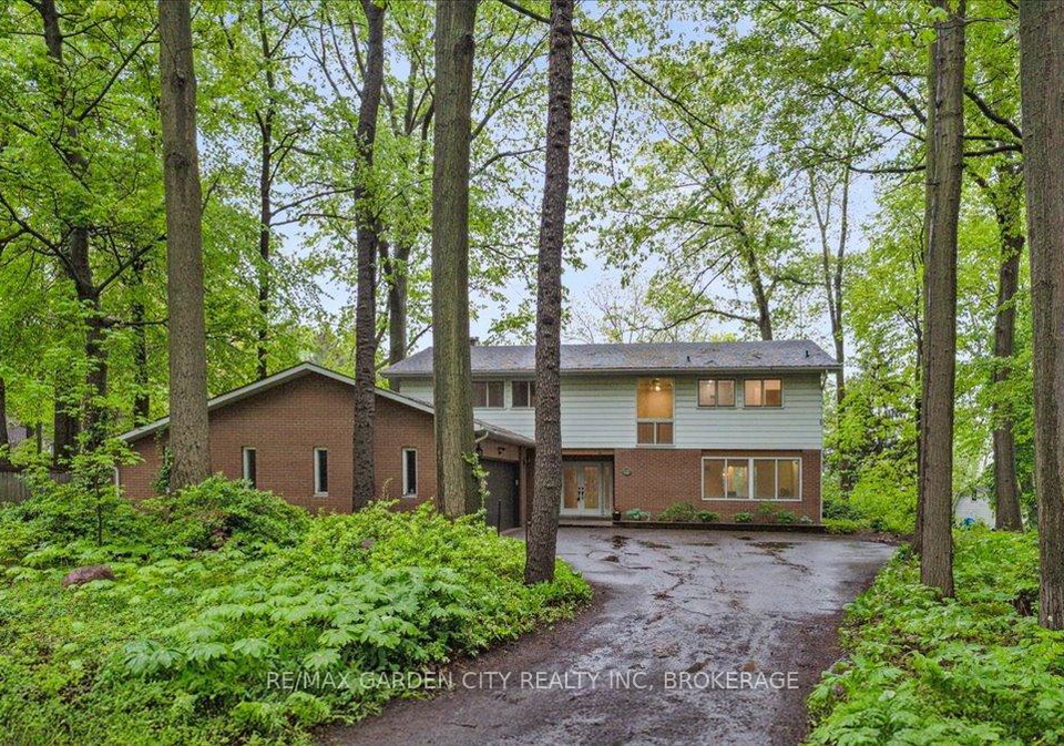10-oak-lane-pelham-ontario-x12172517