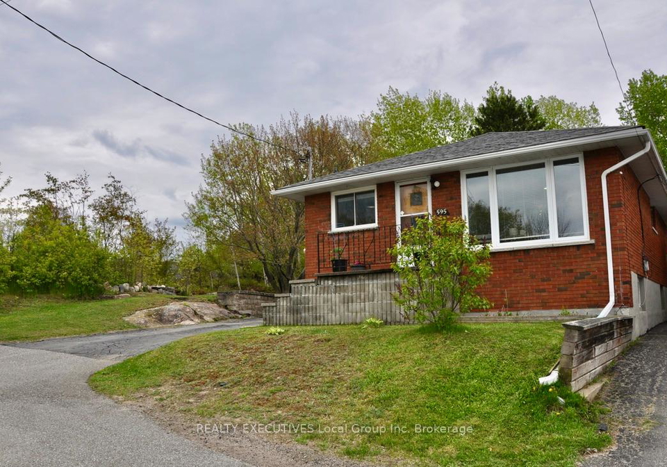 595-metcalfe-street-north-bay-ontario-x12172613