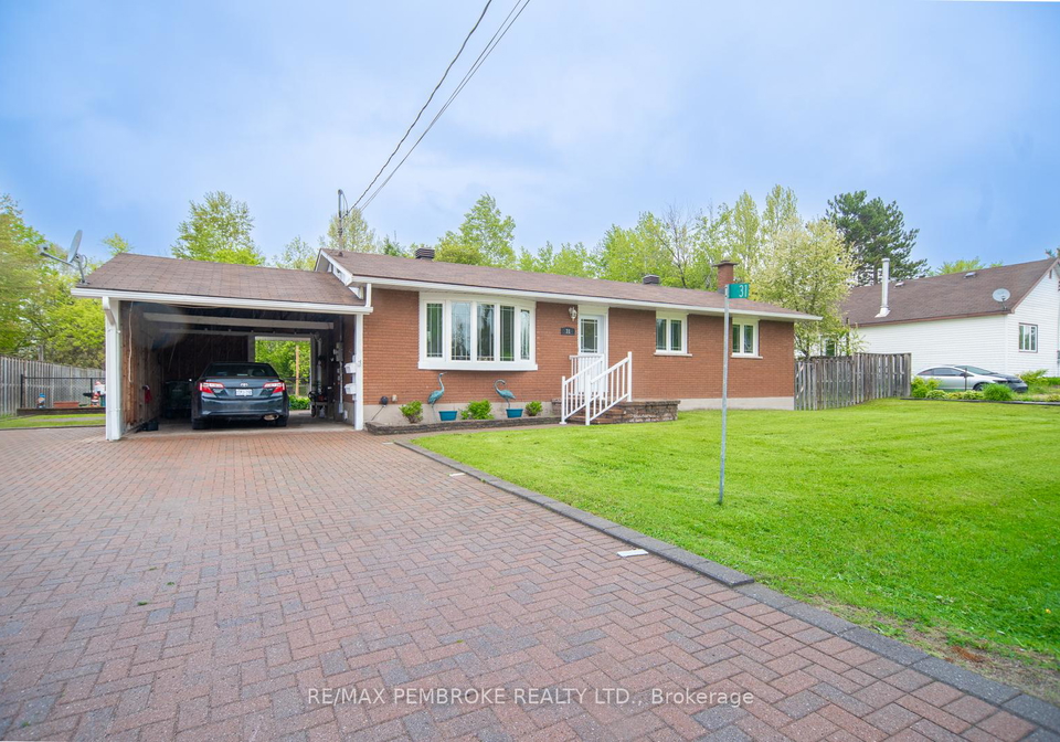 31-river-drive-petawawa-ontario-x12172625