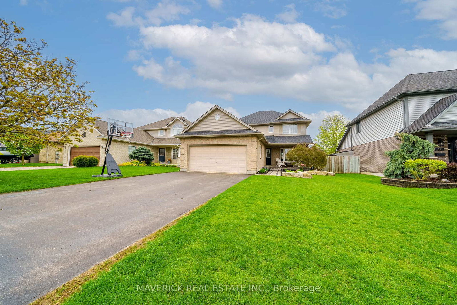 15-mapleridge-crescent-thames-centre-ontario-x12172690