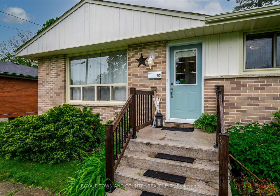 92-short-avenue-kawartha-lakes-ontario-x12172767