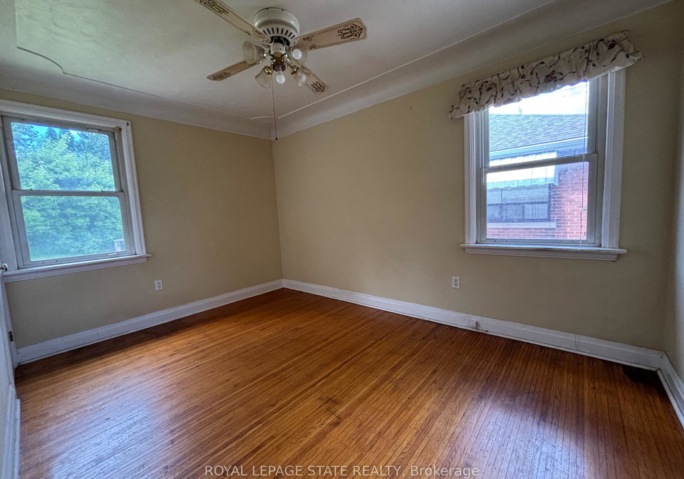 521-mary-street-hamilton-ontario-x12172828