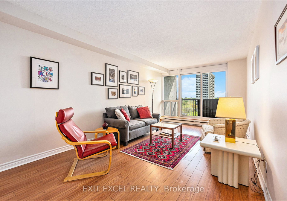 900-dynes-road-mooneysbaycarletonheightsanarea-ottawa-ontario-x12173038
