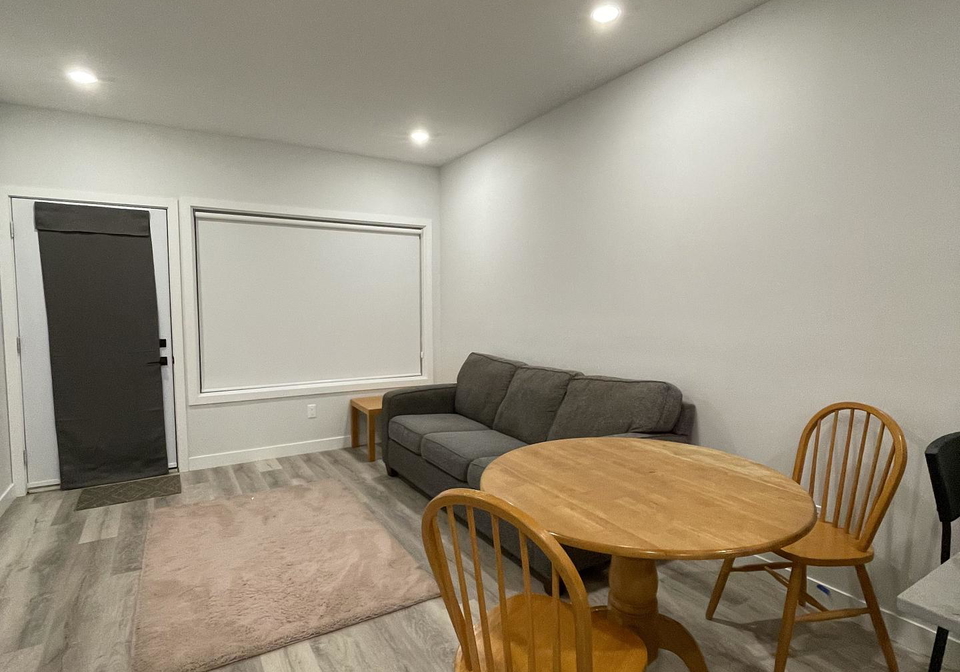 515-chapel-street-ottawa-ontario-x12173127