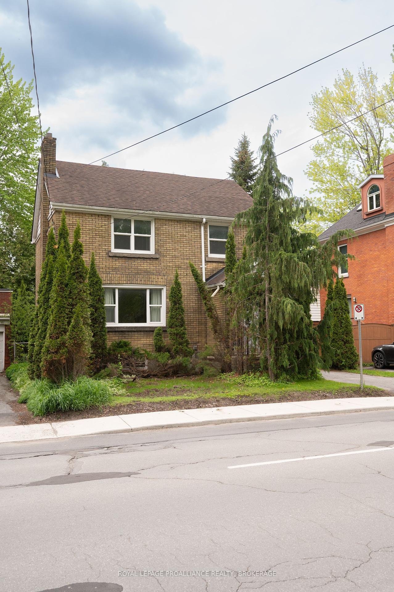 500-brock-street-kingston-ontario-x12173363