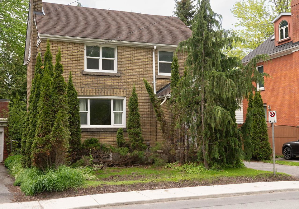 500-brock-street-kingston-ontario-x12173363