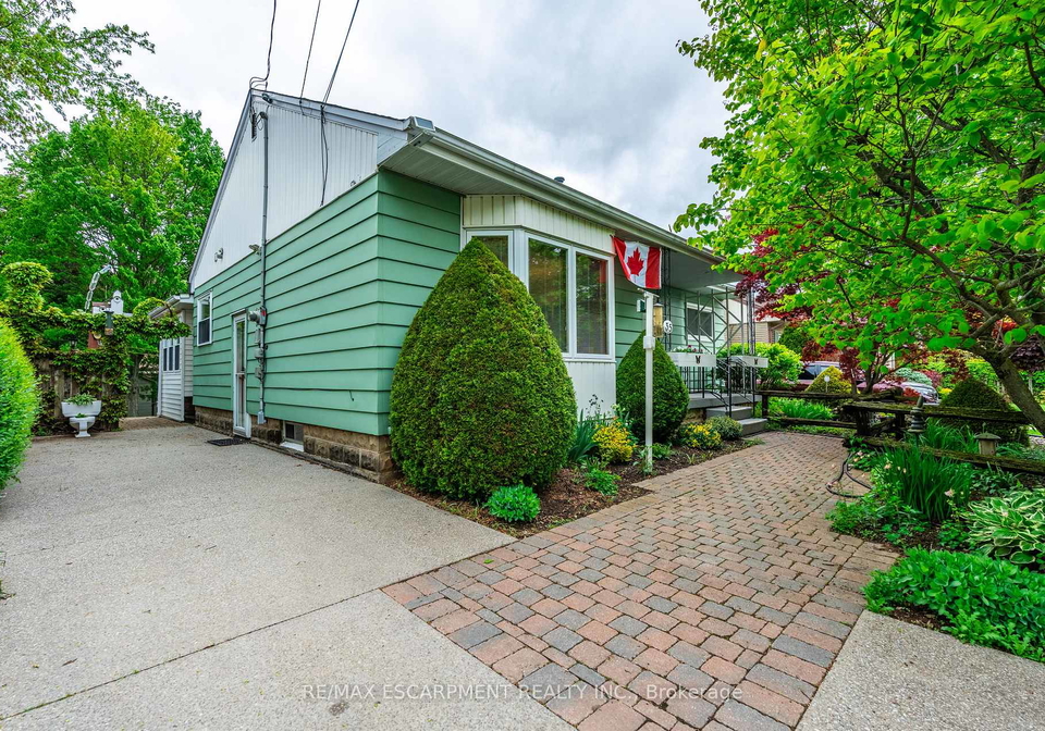 35-kemp-drive-hamilton-ontario-x12173369