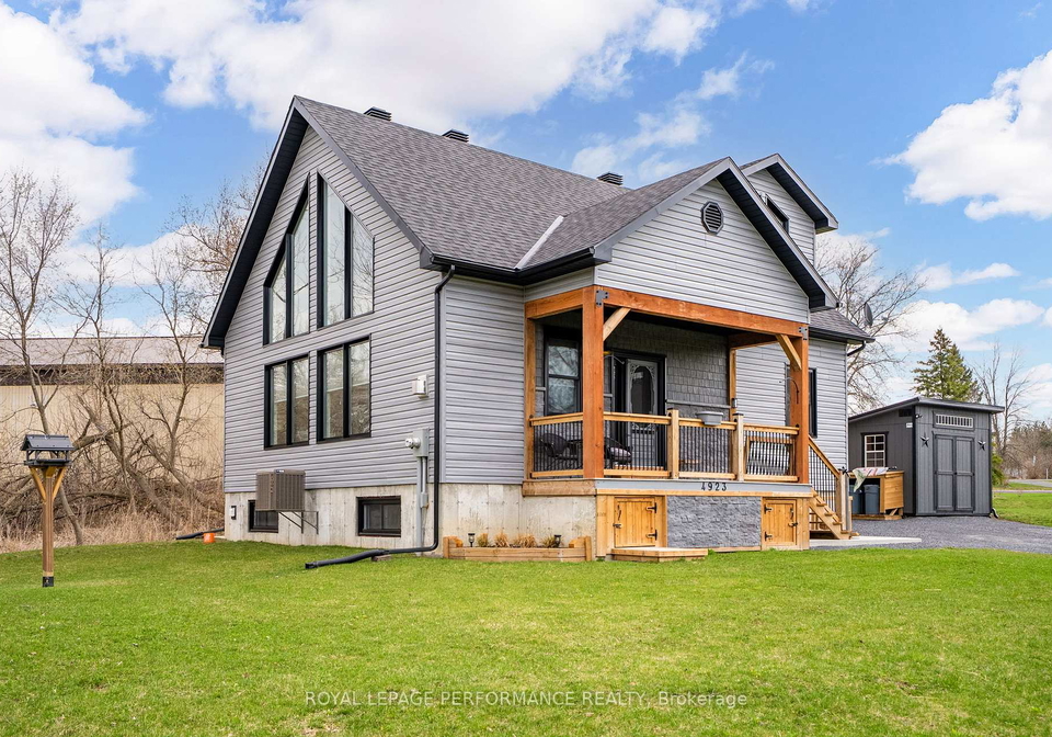 4923-juliette-street-south-glengarry-ontario-x12173606