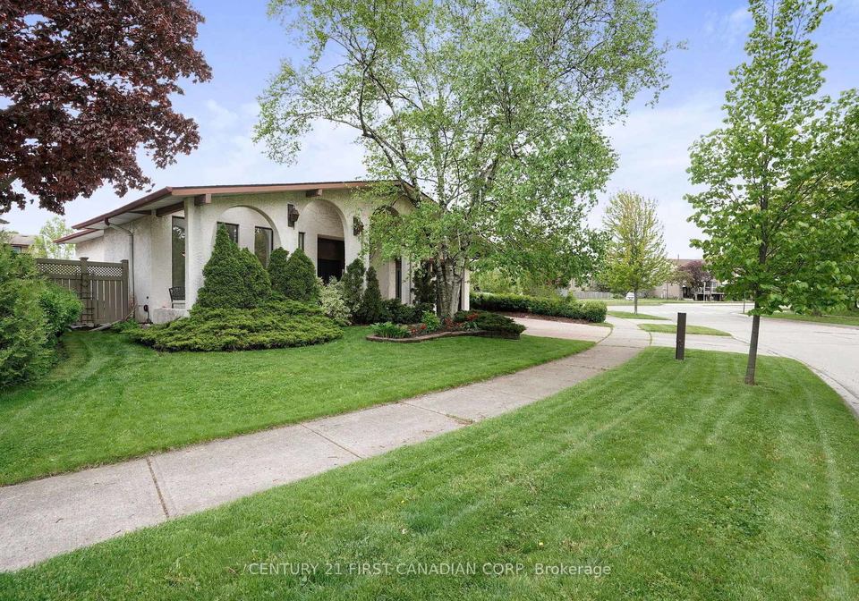 6-audubon-street-hamilton-ontario-x12173876