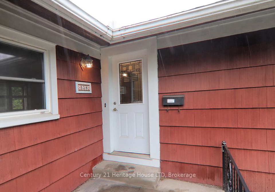 538-carlton-street-st-catharines-ontario-x12173968