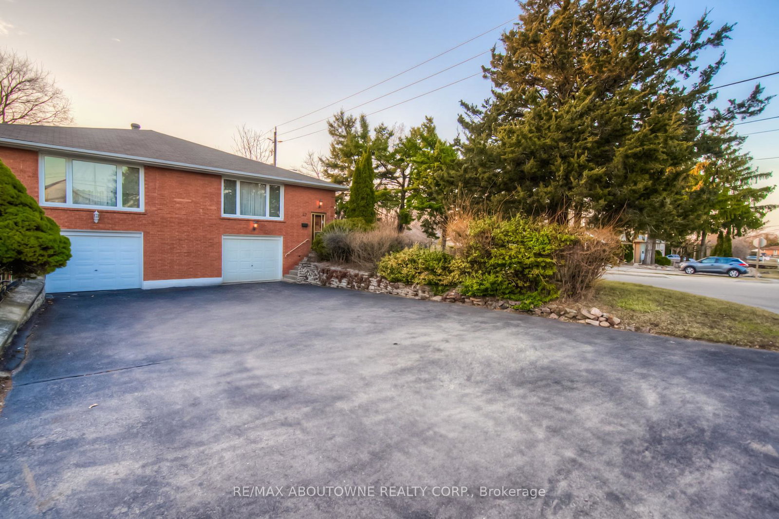 47-chester-road-hamilton-ontario-x12174232