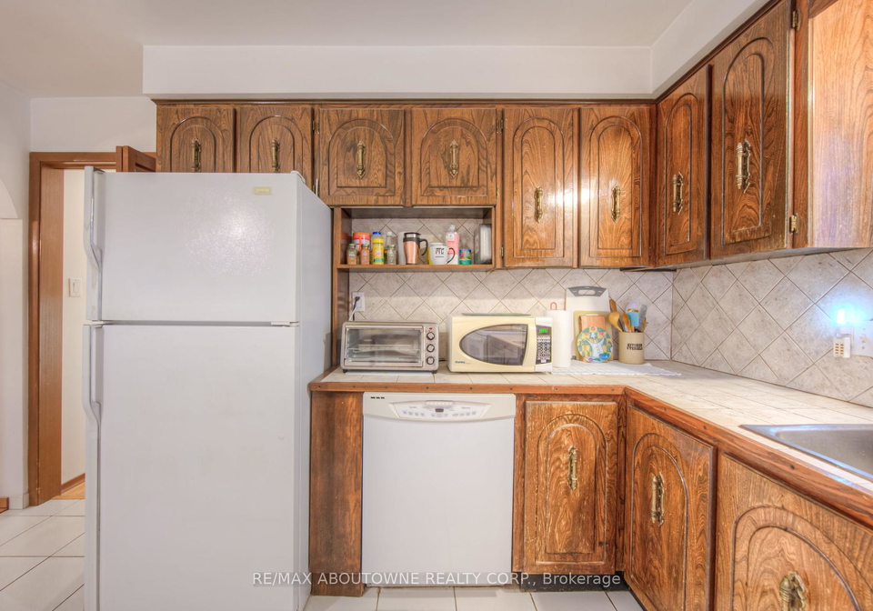 47-chester-road-hamilton-ontario-x12174232