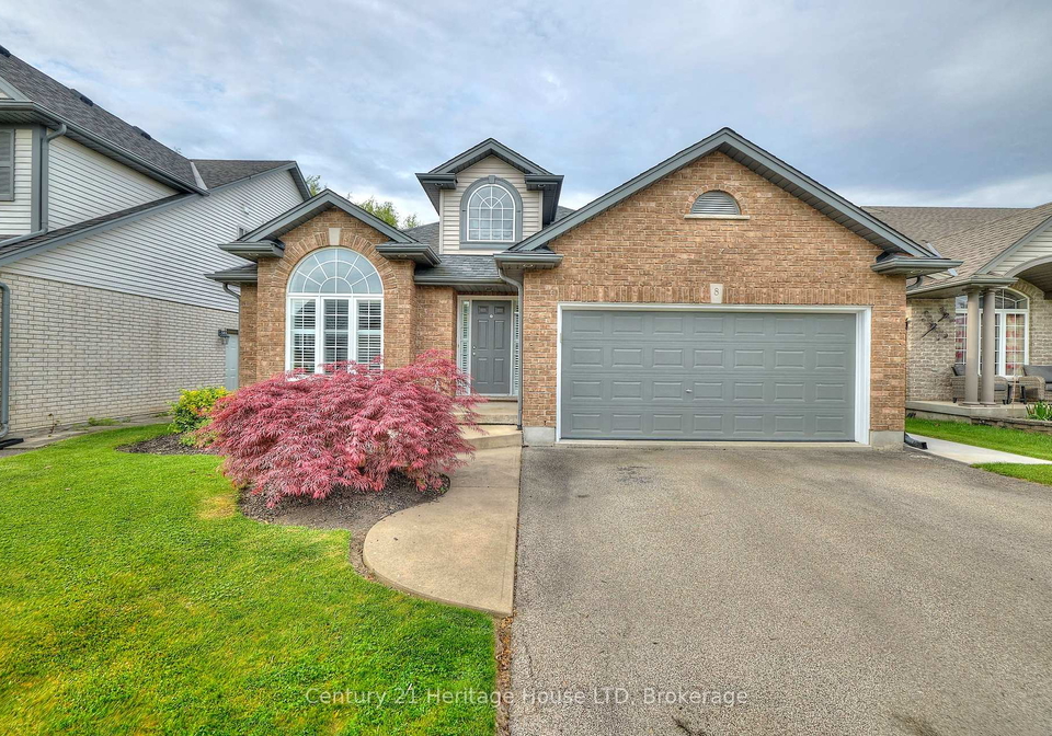 8-arlene-street-st-catharines-ontario-x12174309