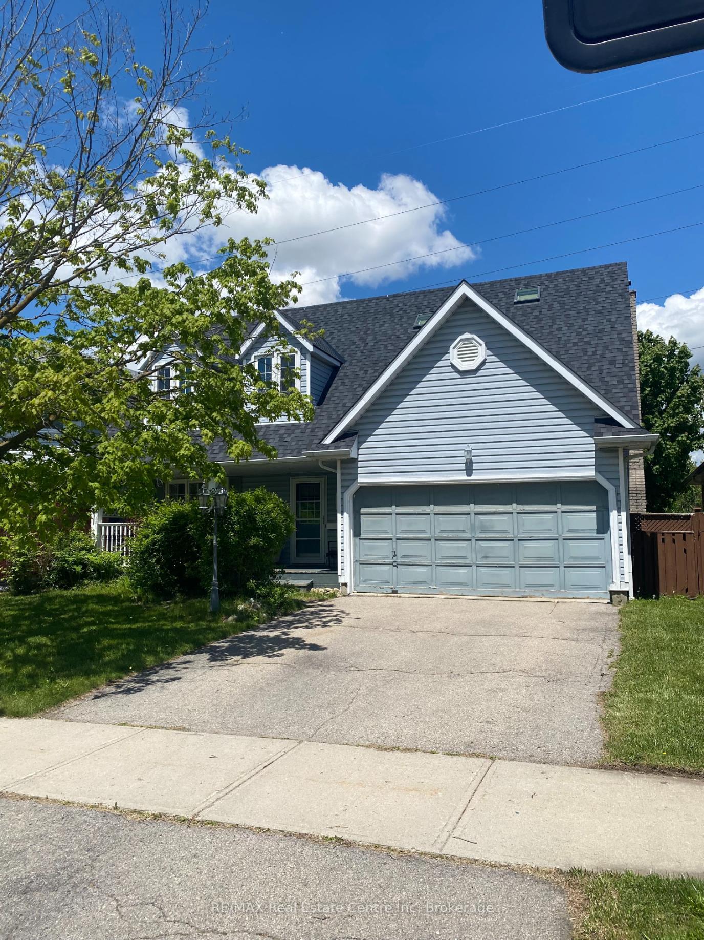 39-pacific-bsmt-only-place-guelph-ontario-x12174337