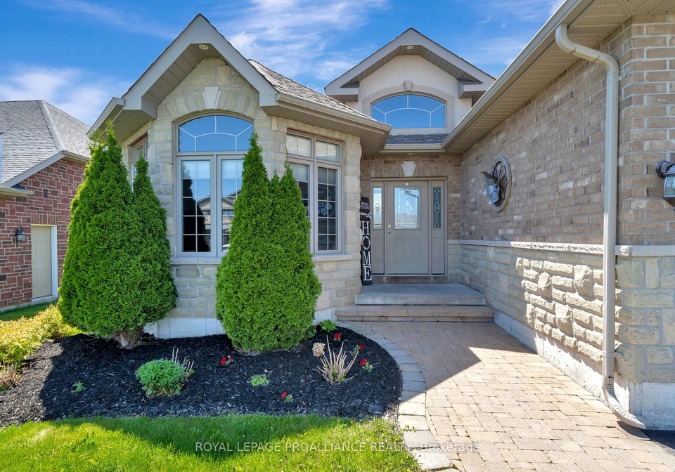 24-hampton-ridge-drive-belleville-ontario-x12174347
