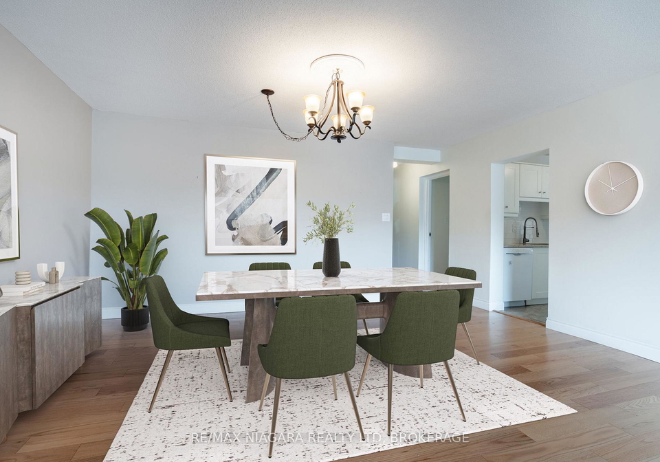 28-robinson-street-n-grimsby-ontario-x12174469