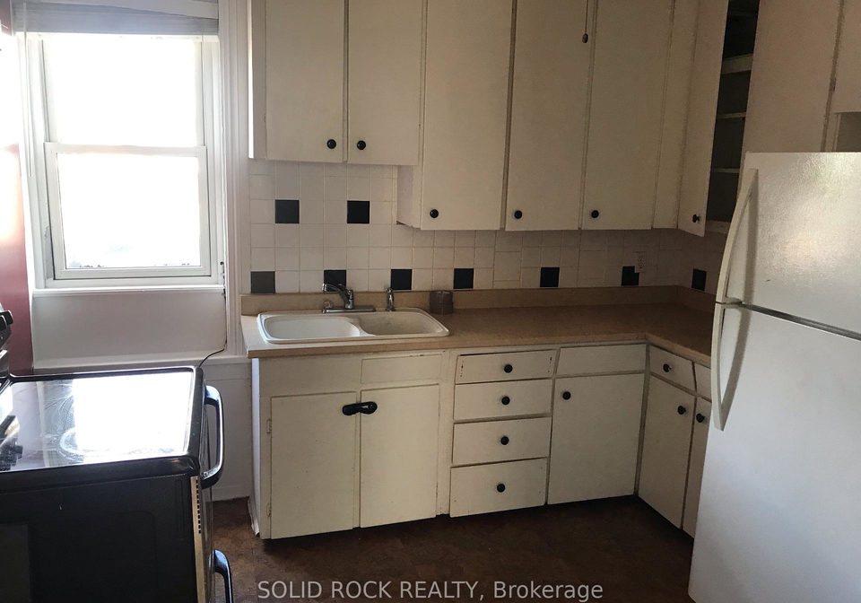 44elgin-street-arnprior-ontario-x12174510
