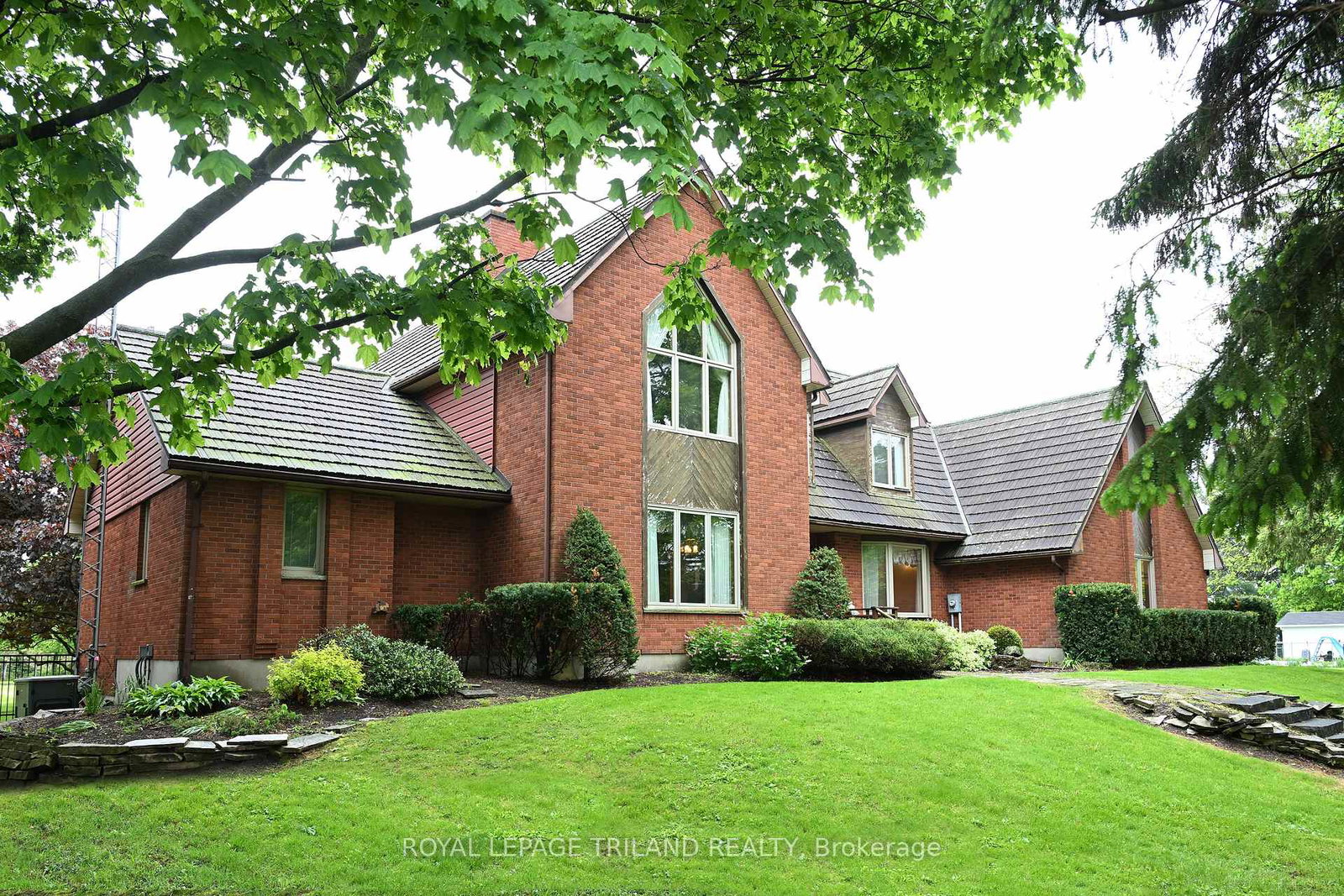 6-sifton-street-duttondunwich-ontario-x12174554