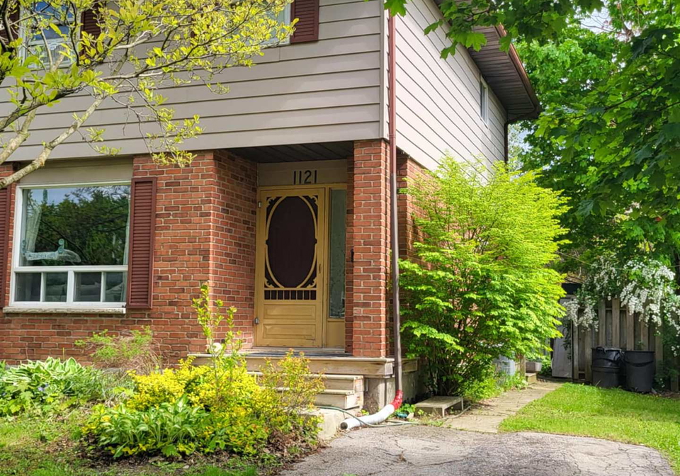 1121-melsandra-avenue-london-east-ontario-x12174769
