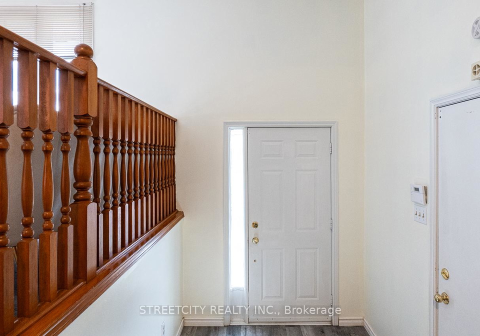 10-barrydale-crescent-london-north-ontario-x12174954