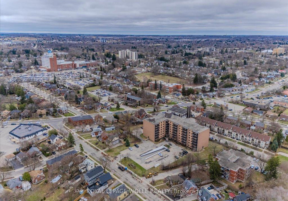 29-west-avenue-w-kitchener-ontario-x12175044