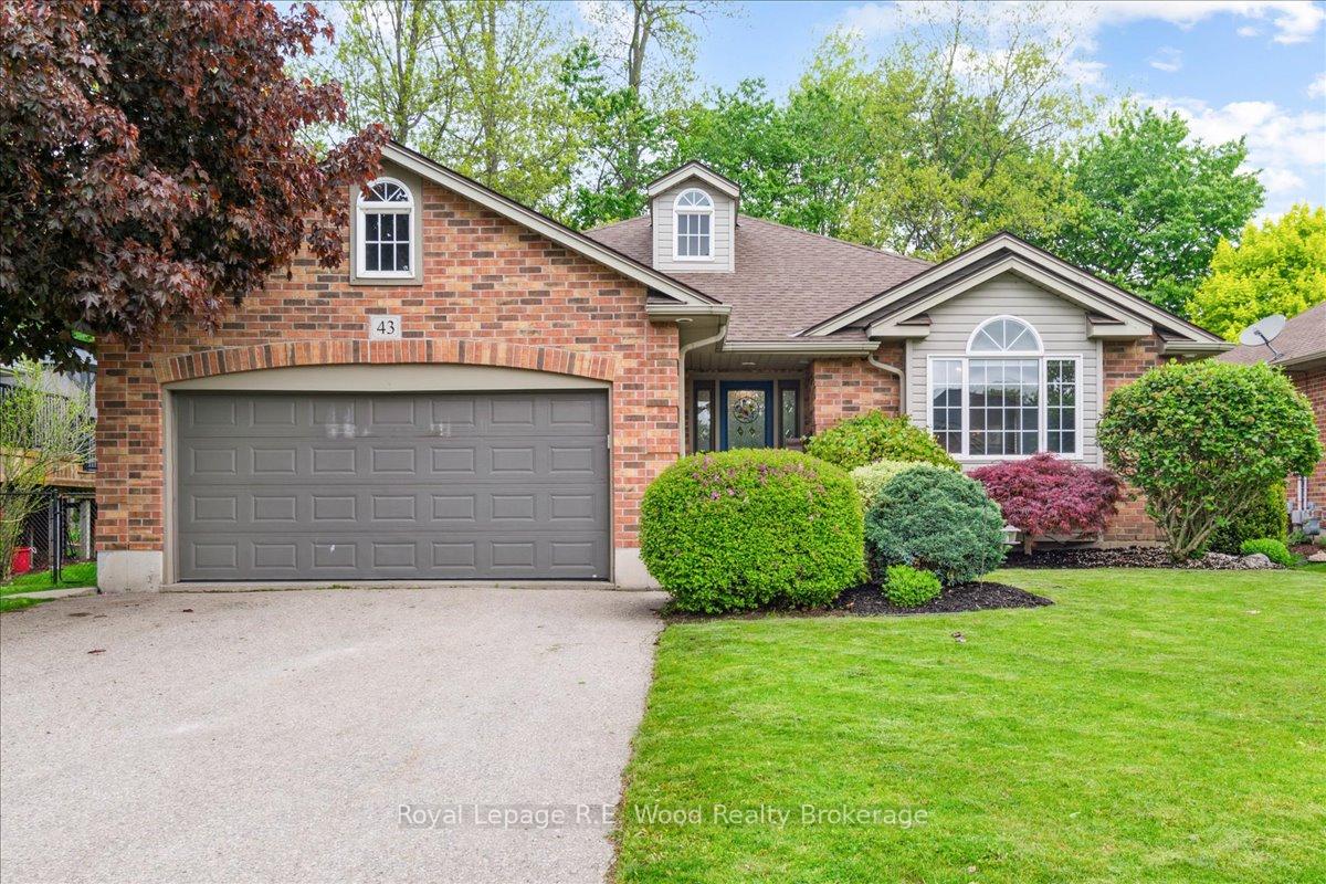 43-woodland-crescent-tillsonburg-ontario-x12175600