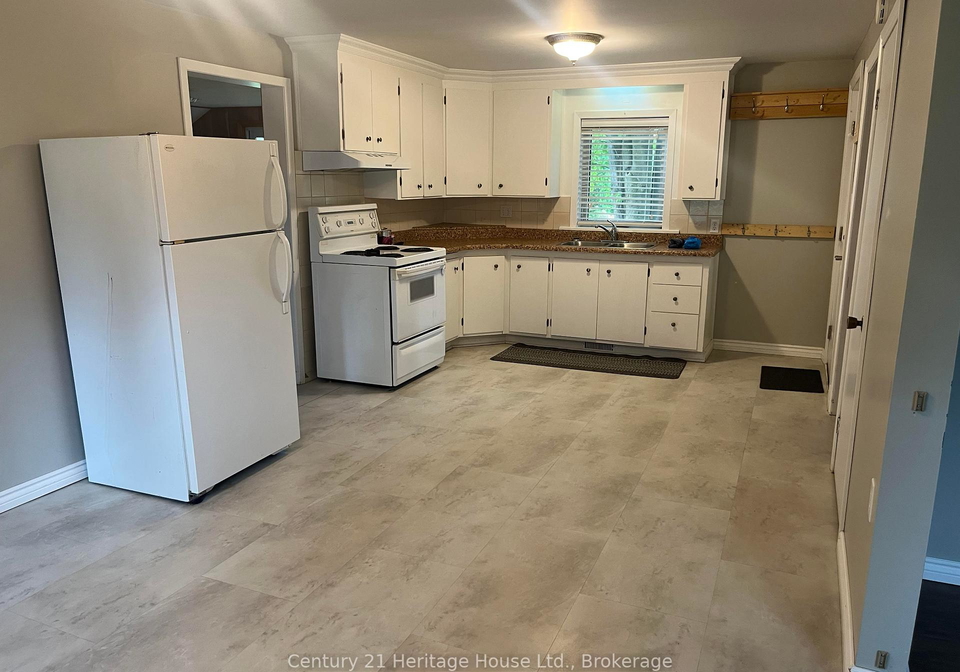 322-augusta-street-west-grey-ontario-x12175612