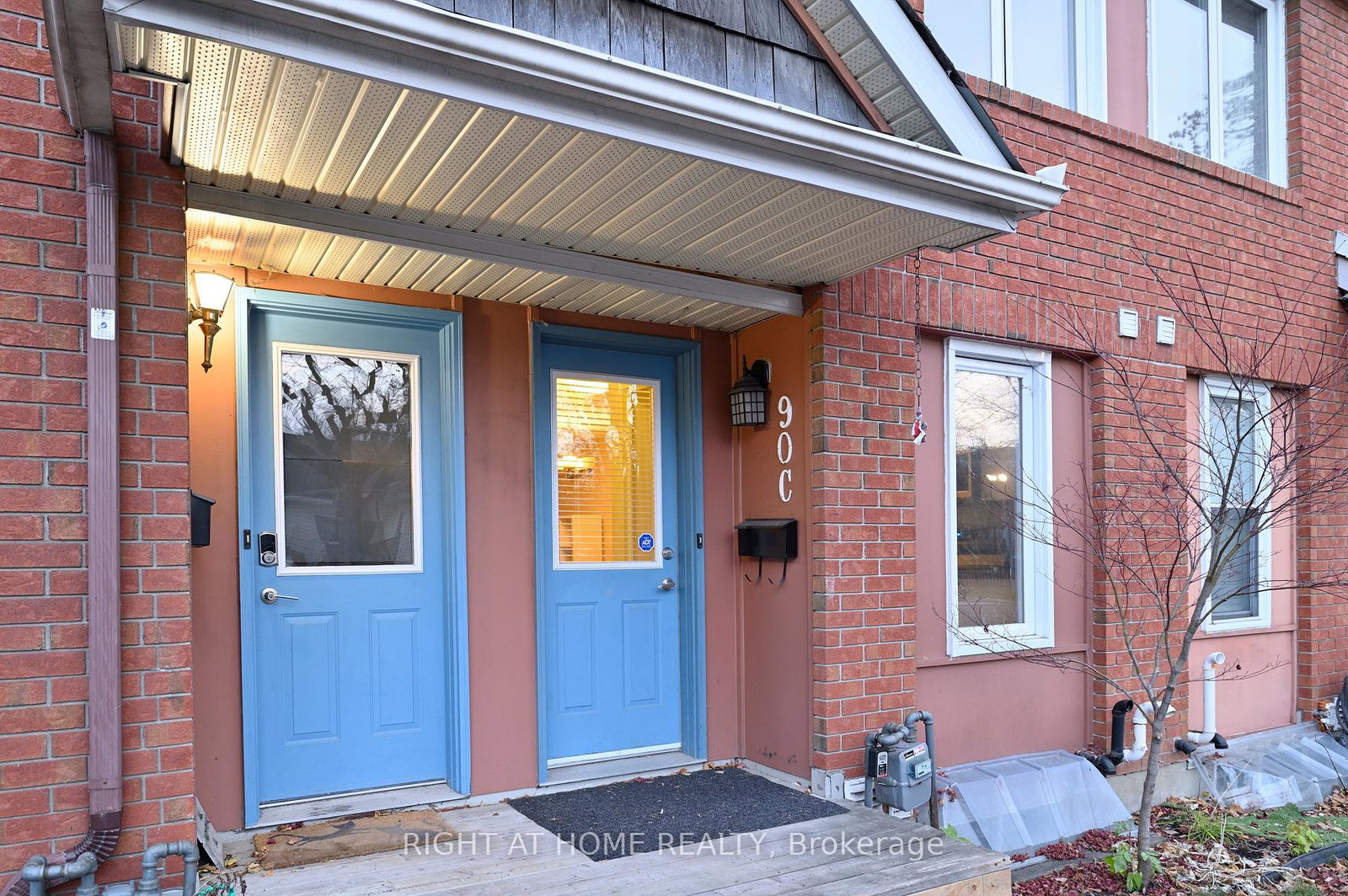 90-templeton-street-ottawa-ontario-x12175956