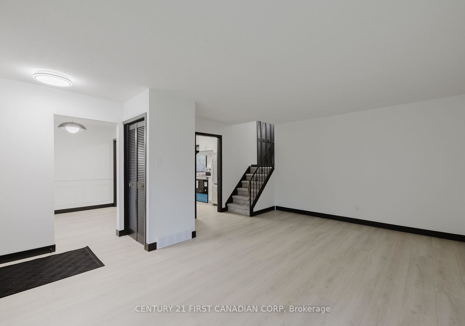 58-greenfield-drive-london-south-ontario-x12176016