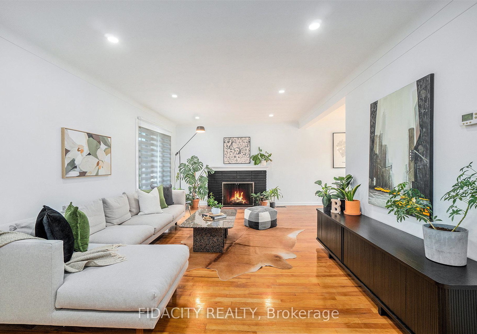 2147-iris-street-ottawa-ontario-x12176329