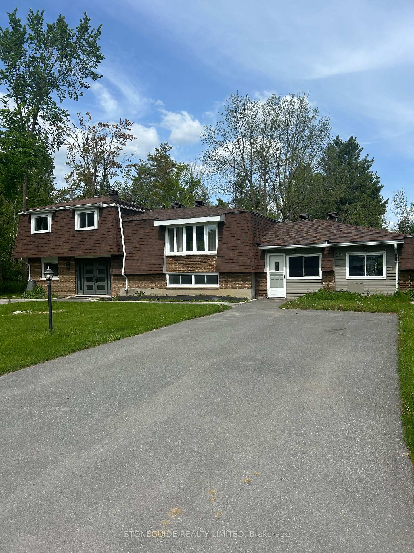 2515-edgewood-park-cavan-monaghan-ontario-x12176361