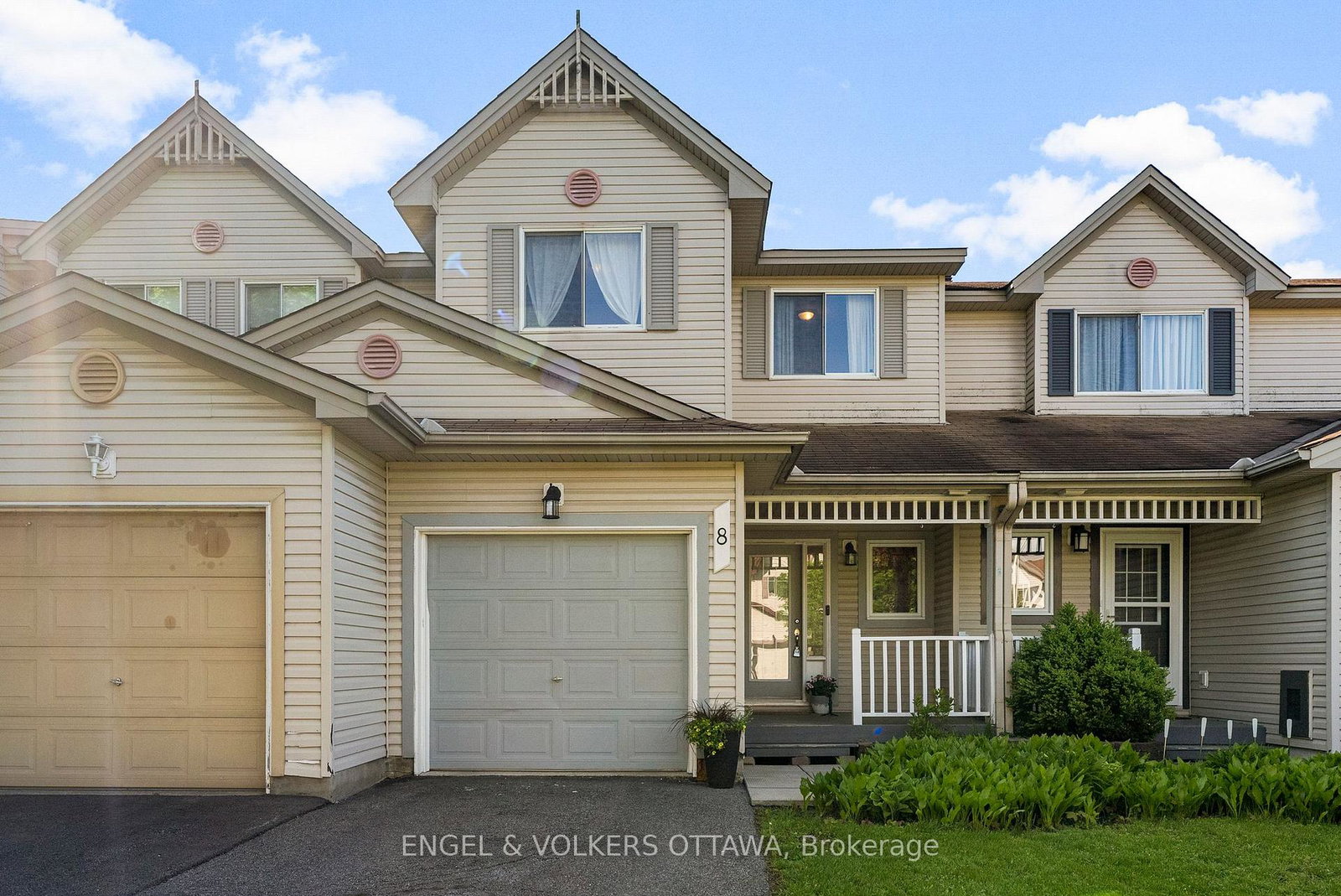 8-crampton-drive-carleton-place-ontario-x12176497