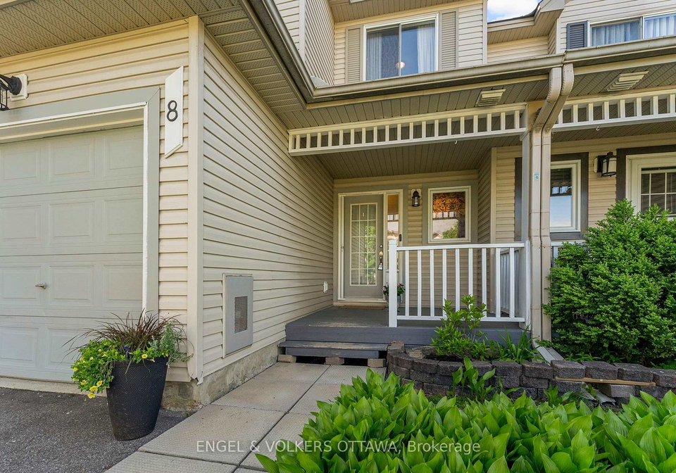 8-crampton-drive-carleton-place-ontario-x12176497